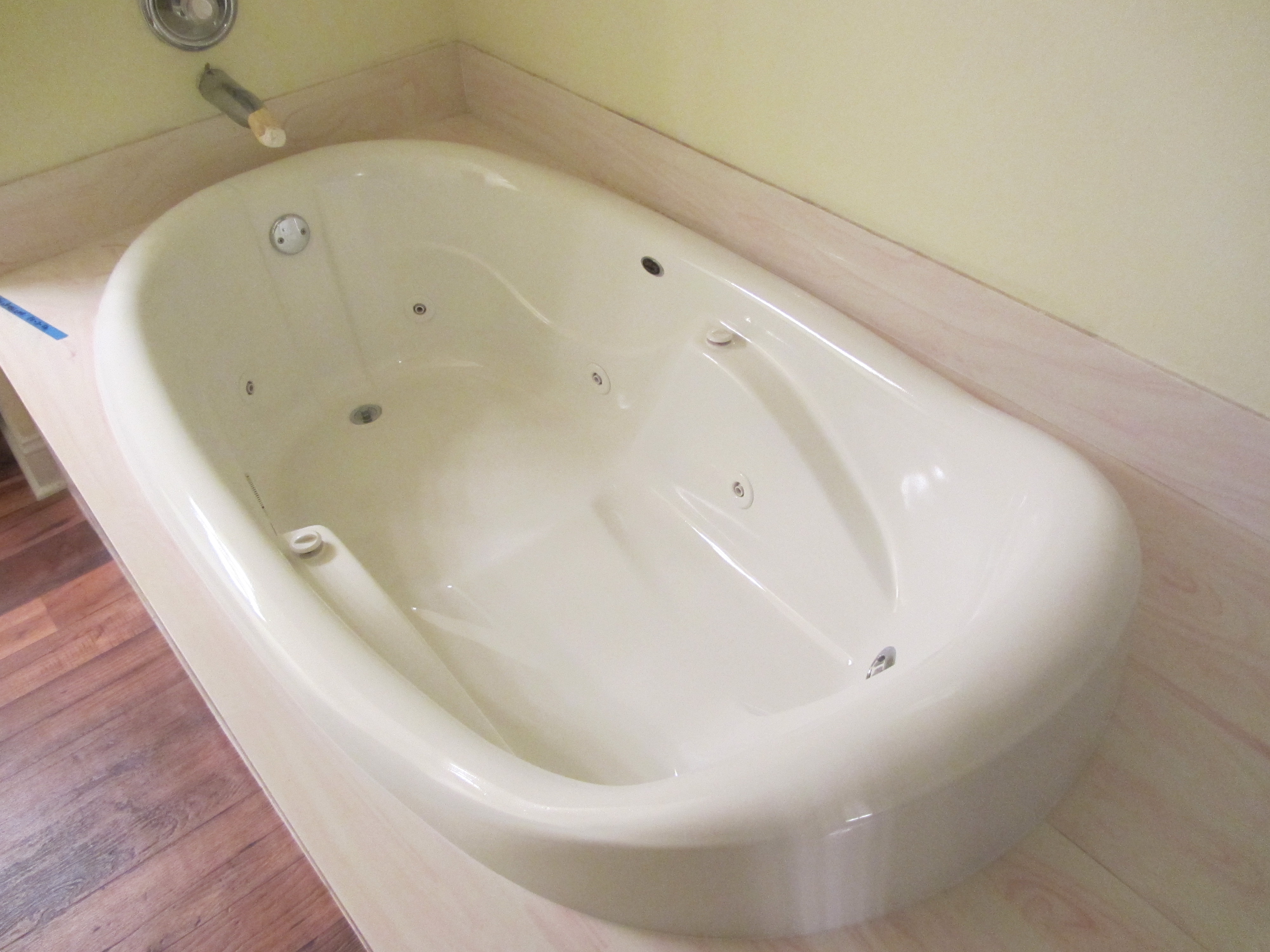 Home Remodeling Eliminate Ugly Tubs, Cultured Marble Bathtub Cost