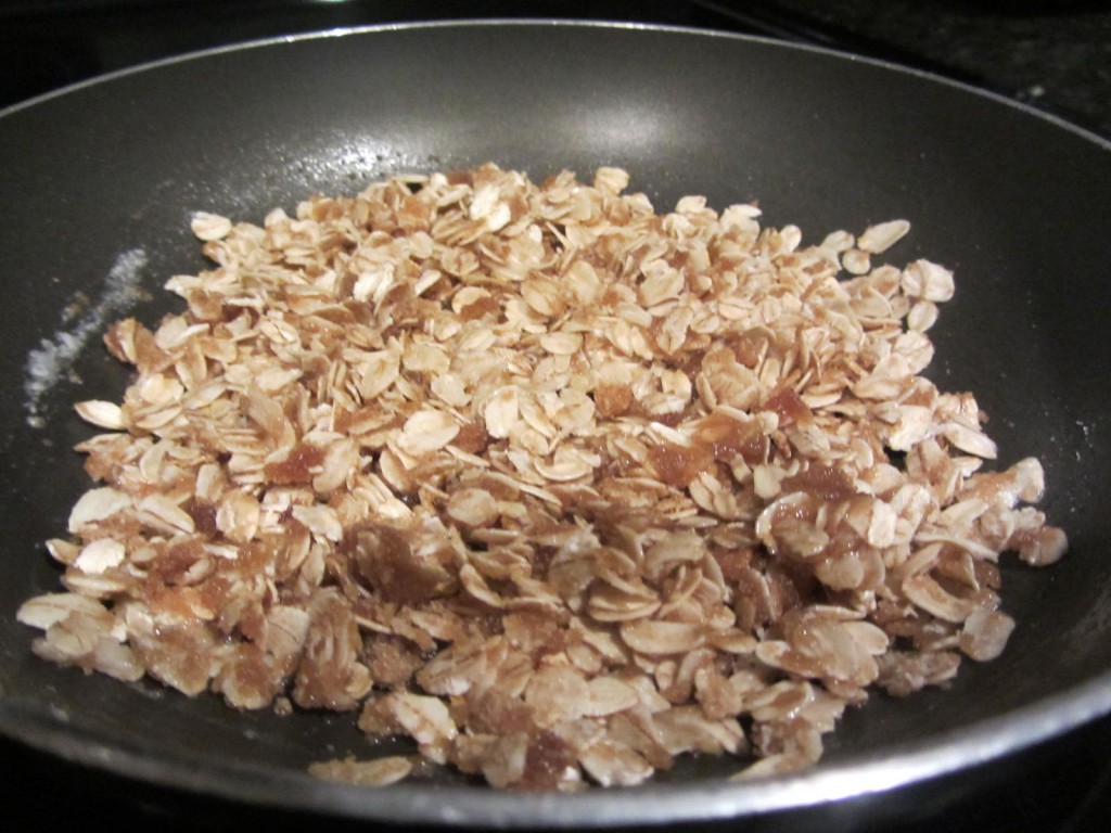 Noodle kugel sweet oatmeal topping