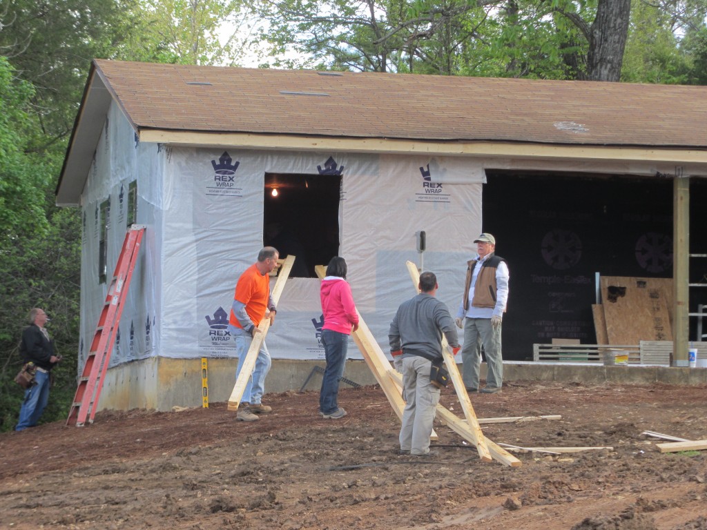 Sherwood Forest Camp - construction volunteers