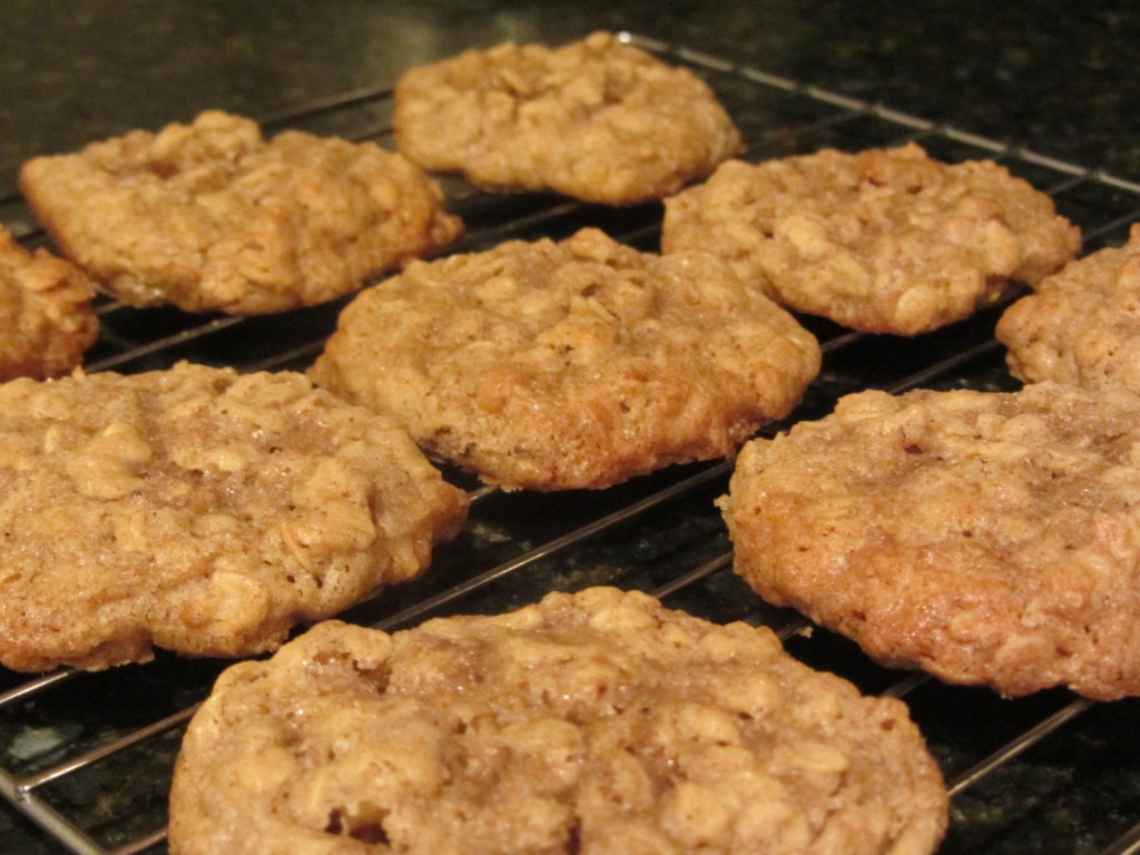 Cooling oatmeal cookies