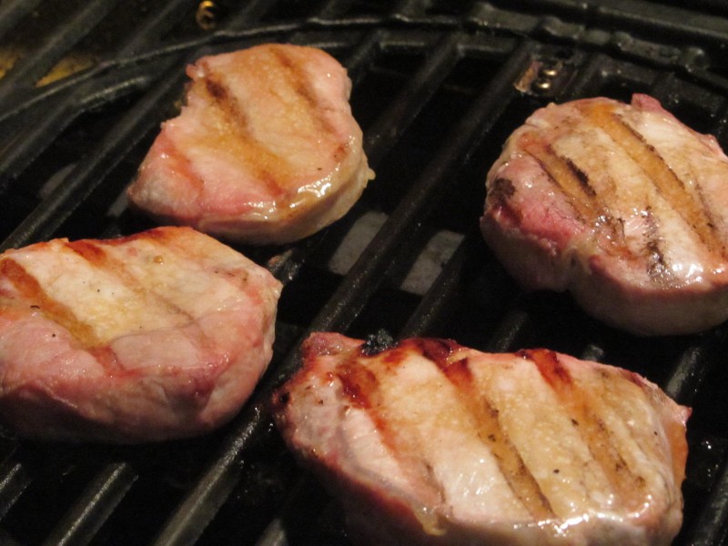Recipe: Grilled Pork Chops with Apple Brown Sugar Sauce - Future Expat