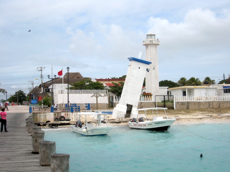 Puerto Morelos lighthouse 3