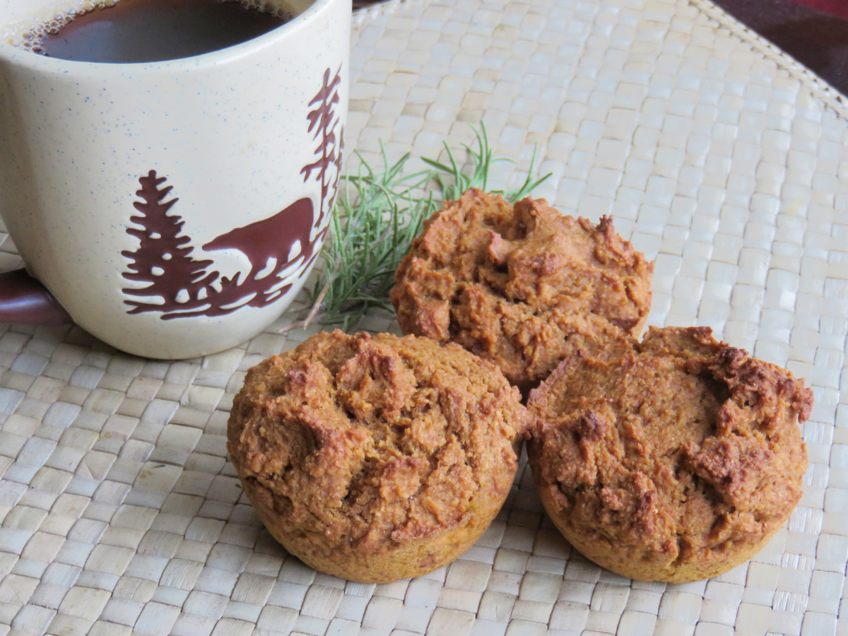 Whole Wheat Pumpkin Muffins (Dairy-Free)